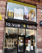 La façade de la boutique La Vue Plus Belle, rue du 22 Novembre à Strasbourg